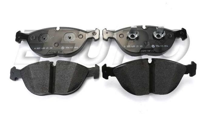 Mercedes Disc Brake Pad Set - Front (w/ 334mm Rotors) 003420212041